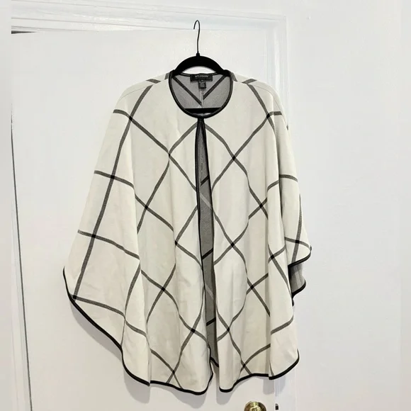 ST JOHNS leather trim poncho - Picture 1 of 4